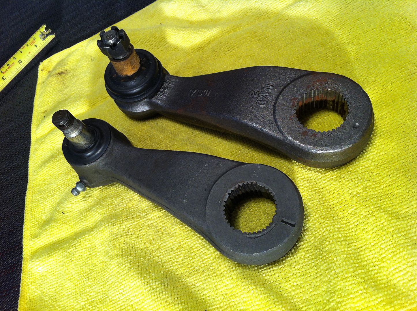 Correct Pitman arm for standard power steering Team Camaro Tech